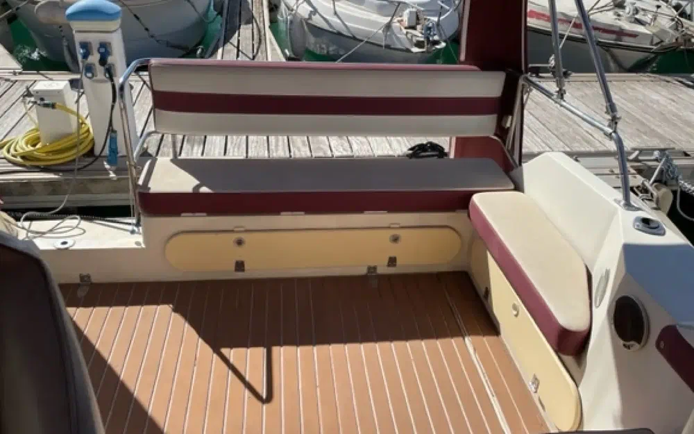 slider 15 Carver 2557 Montego