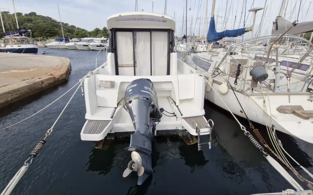 slider 5 Jeanneau Merry Fisher 855