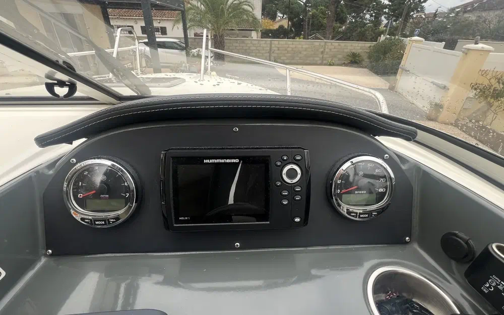 slider 11 Quicksilver 595 Cruiser