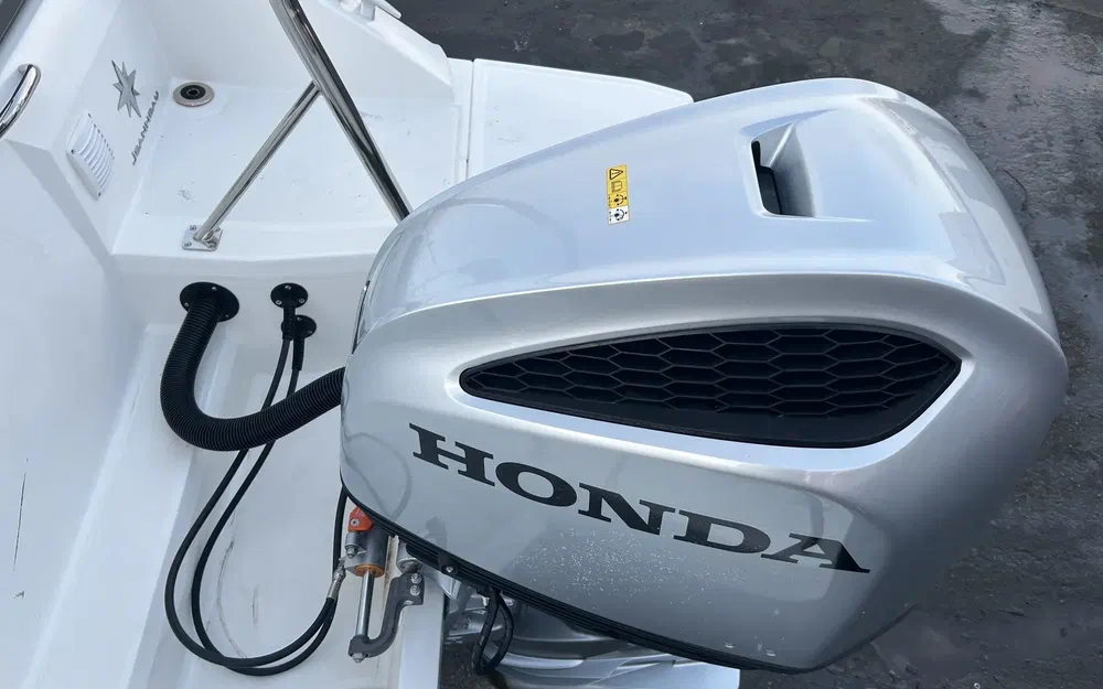 slider 7 Jeanneau Cap Camarat 7.5 CC