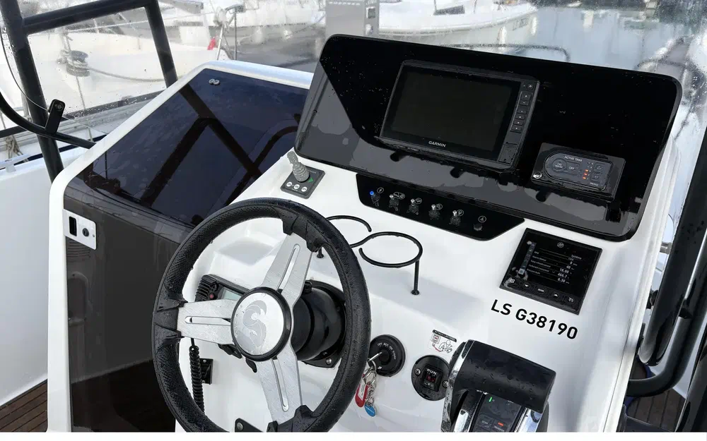 slider 12 Beneteau Flyer 8 SPACEdeck