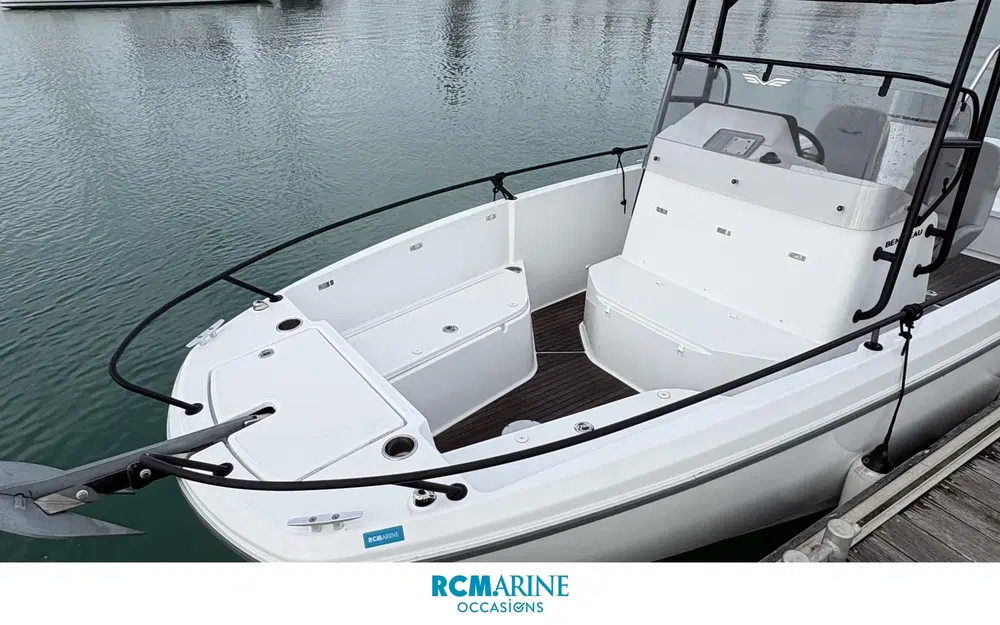 slider 8 Beneteau Flyer 8 SPACEdeck