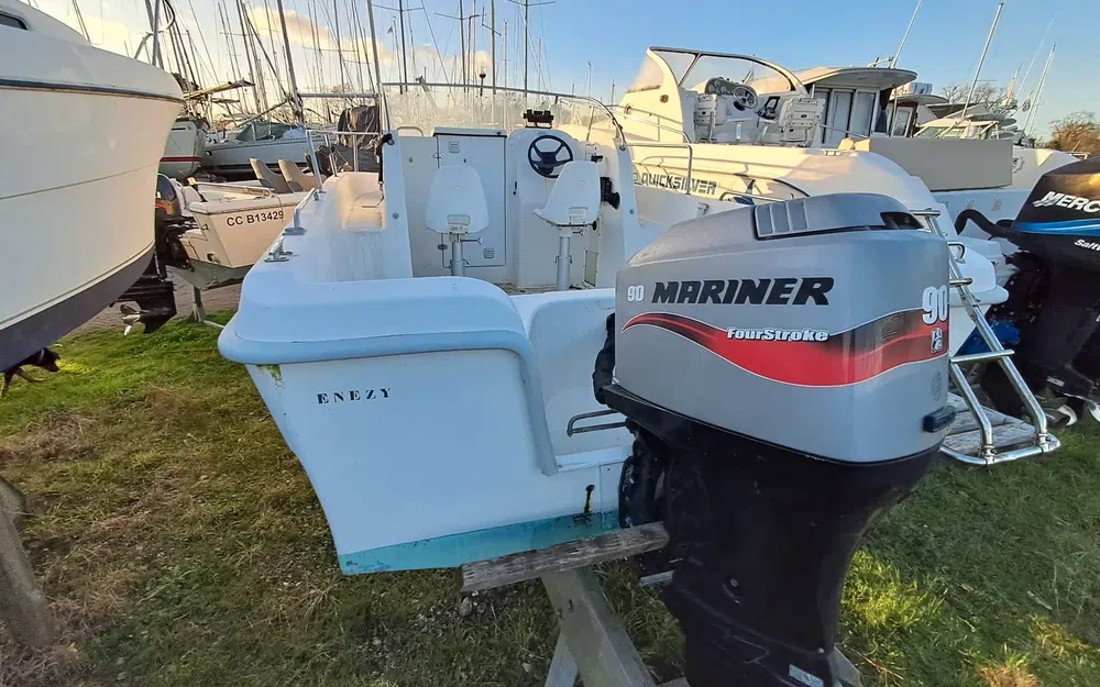 slider 2 Mery Nautic Teychan 540 WA