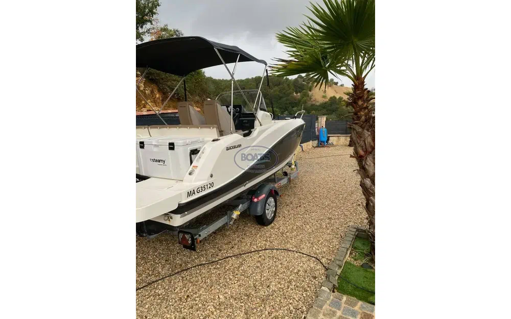 slider 2 Quicksilver 605 Open