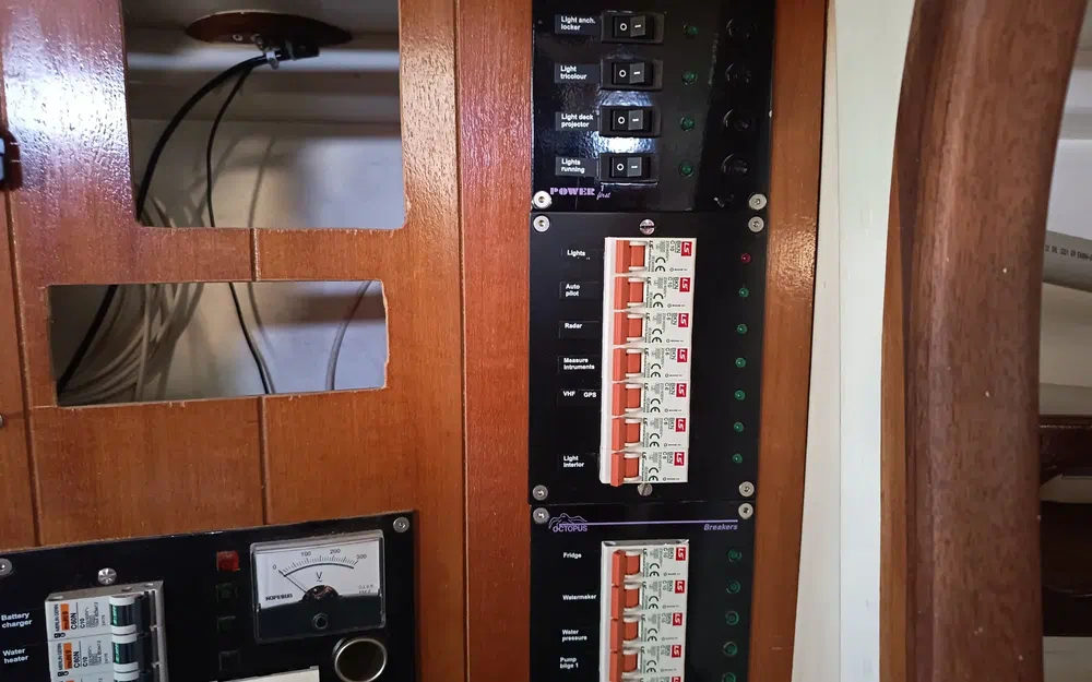 slider 69 Fabrication Artisanal SURF 45