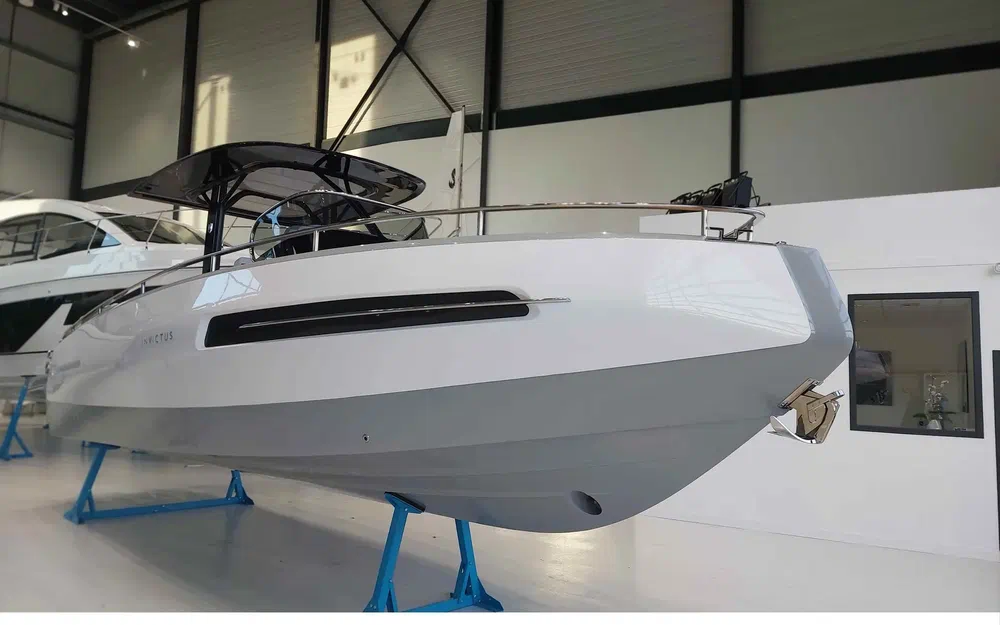 slider 2 Invictus 280 TTS