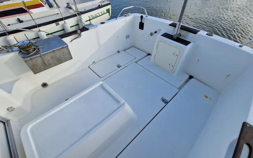 slider 12 Jeanneau Merry Fisher 605