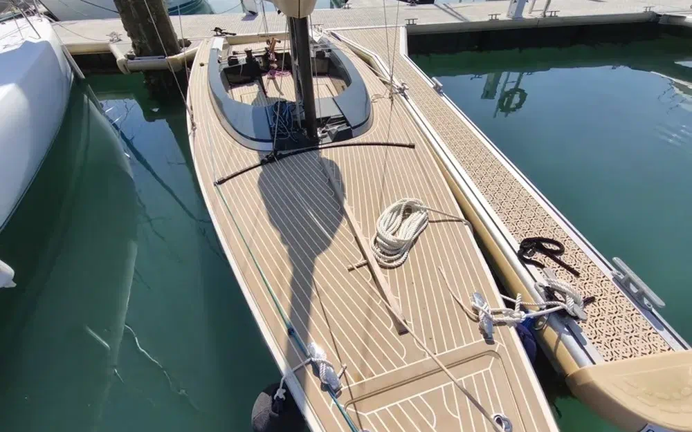 slider 0 Tofinou 7.9