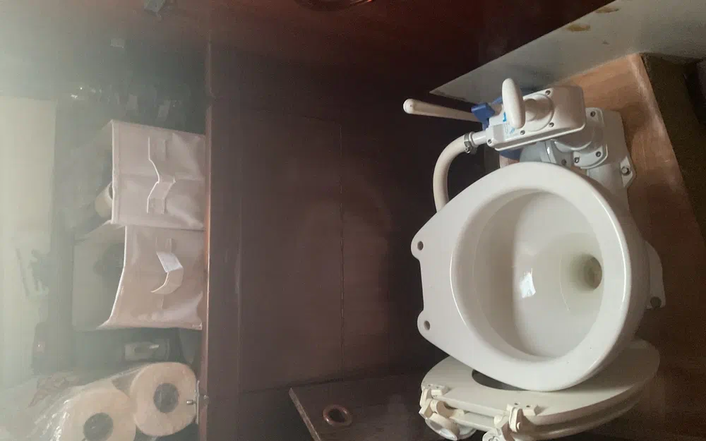 slider 12 Kirie Fifty 24