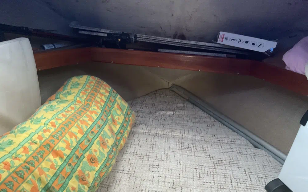 slider 14 Kirie Fifty 24