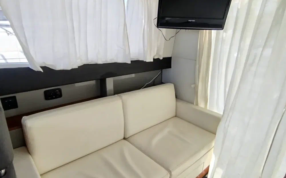 slider 9 Jeanneau Prestige 350 Fly