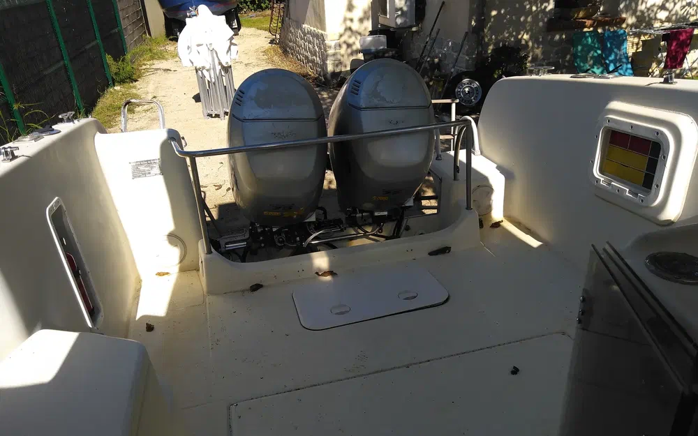 slider 1 Ultramar 700 Week End