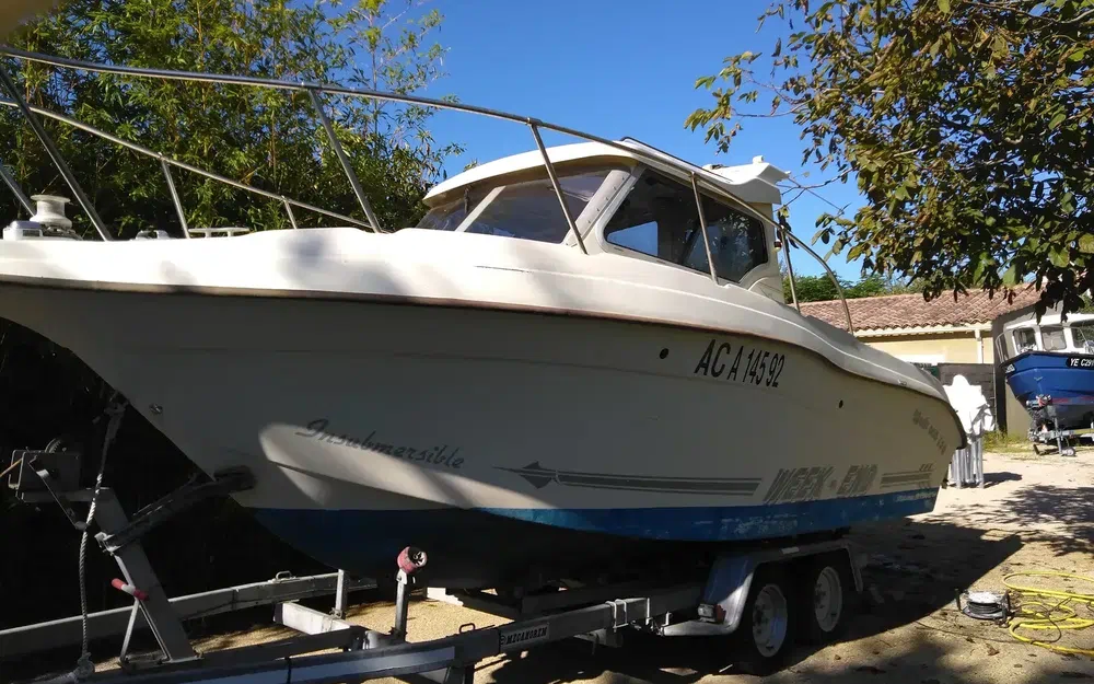 slider 2 Ultramar 700 Week End