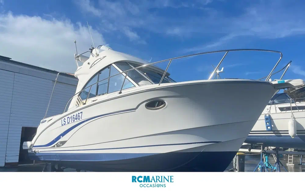 slider 0 Beneteau Antares 8.80 Antares 8.8