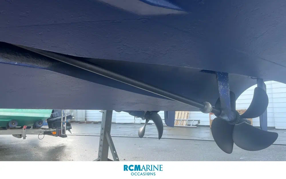 slider 11 Beneteau Antares 8.8