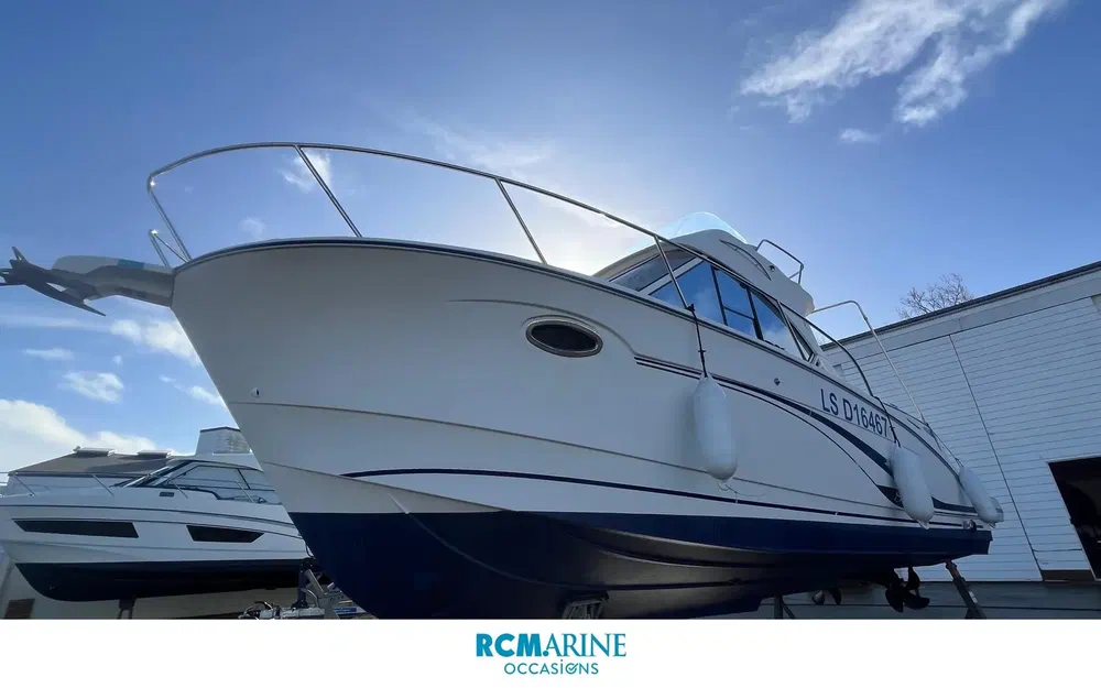 slider 2 Beneteau Antares 8.80 Antares 8.8