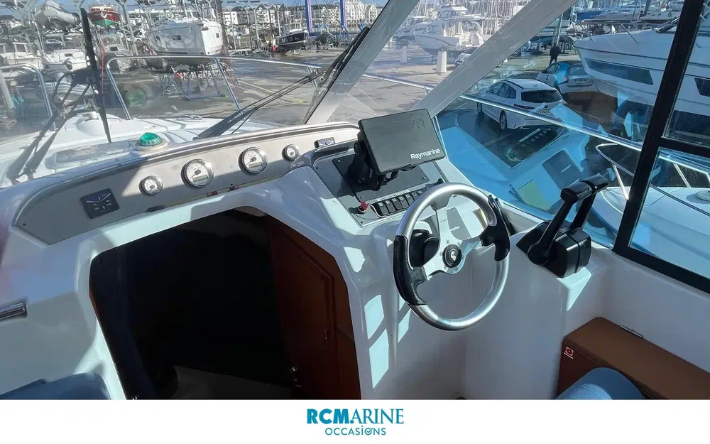 slider 6 Beneteau Antares 8.80 Antares 8.8