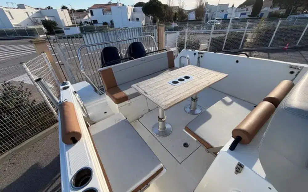 slider 3 Beneteau Flyer 9 Spacedeck