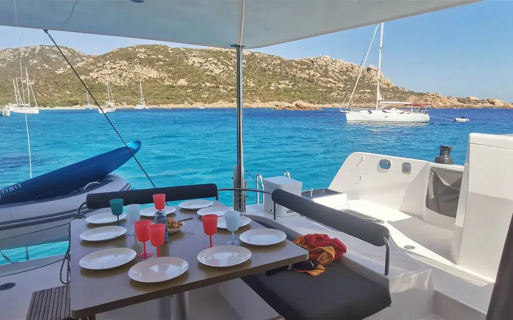 slider 9 Neel Trimarans Neel 47