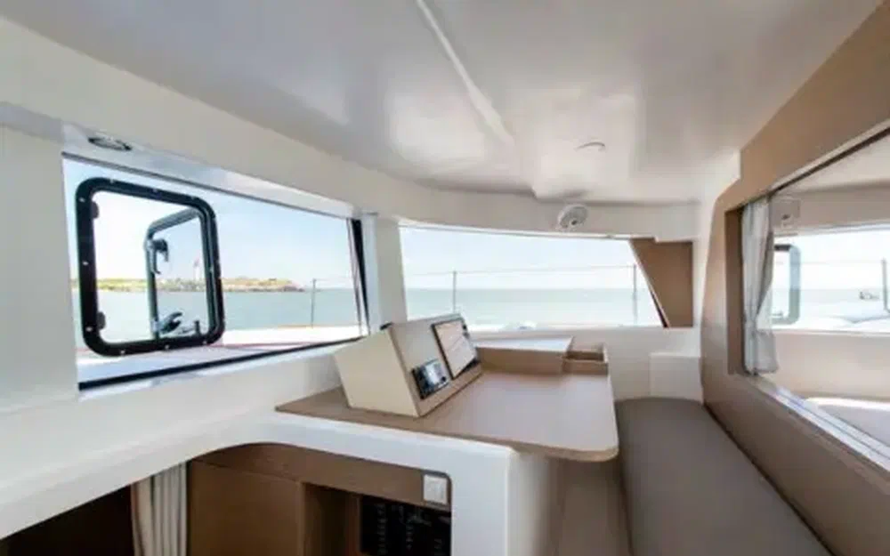 slider 15 Neel Trimarans Neel 47