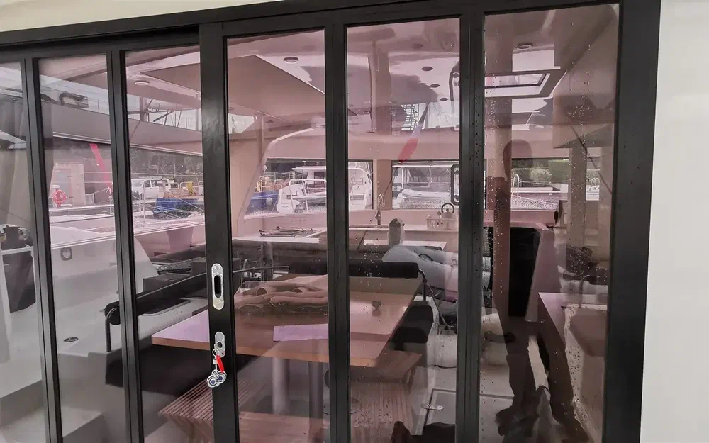 slider 8 Neel Trimarans Neel 47