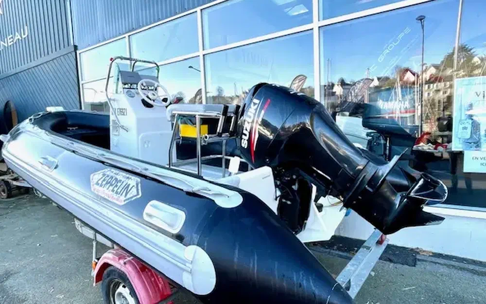 slider 3 Zeppelin 16 VPRO