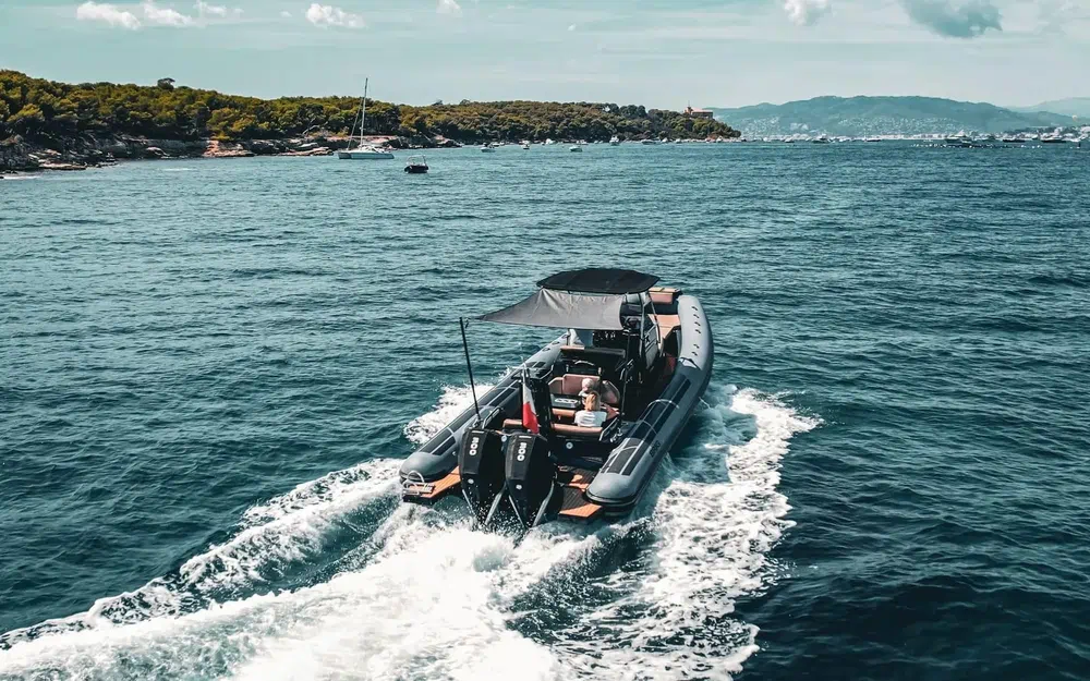 slider 3 Brig Eagle 10