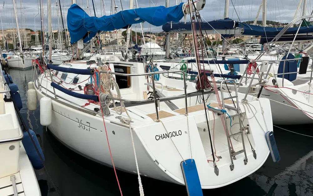 slider 0 Beneteau First 36.7