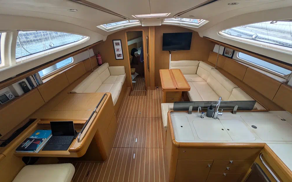 slider 3 Jeanneau Sun Odyssey 45 DS