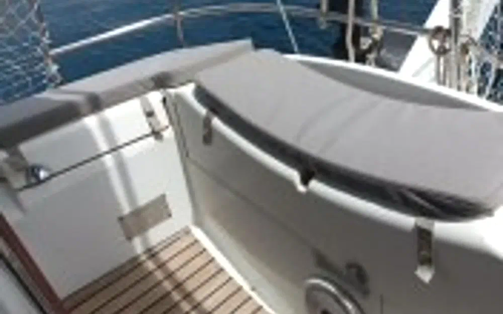 slider 27 Jeanneau Sun Odyssey 45 DS
