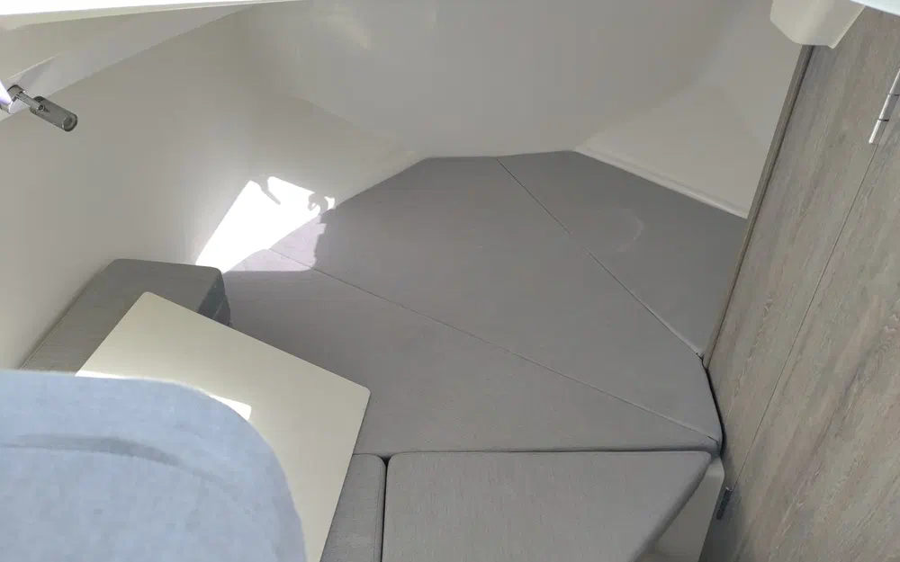 slider 8 Quicksilver Activ 675 Week-End