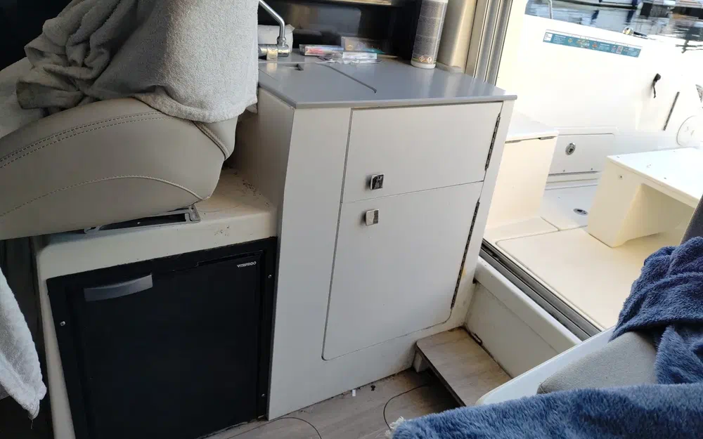 slider 6 Quicksilver Activ 675 Week-End