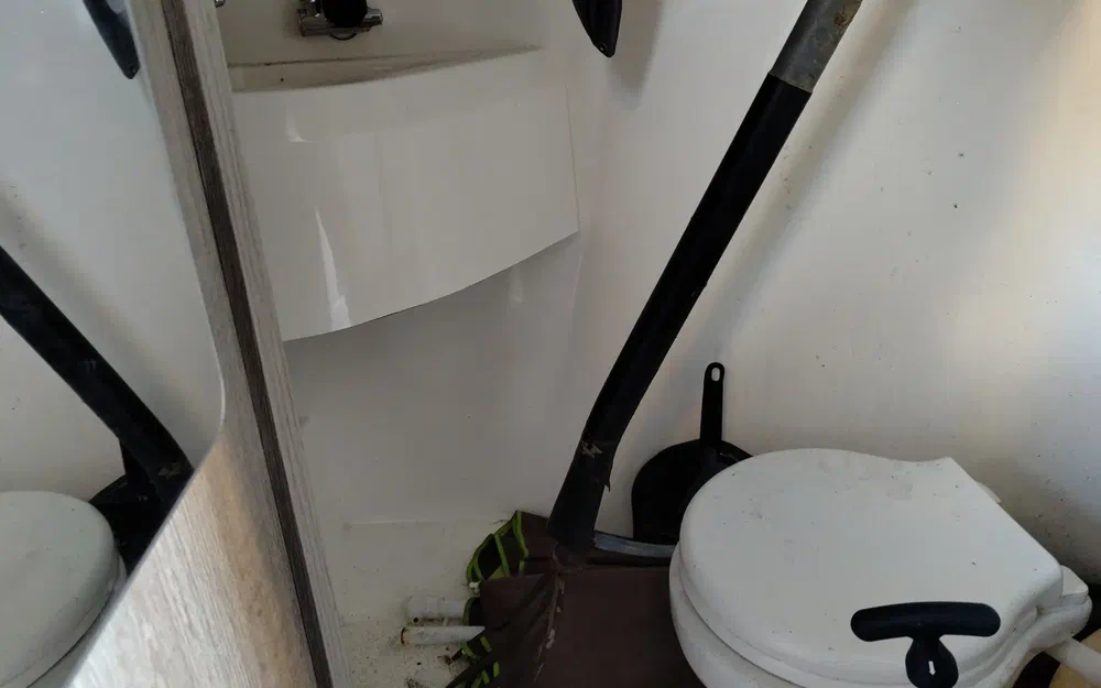 slider 8 Quicksilver Activ 675 Week-End