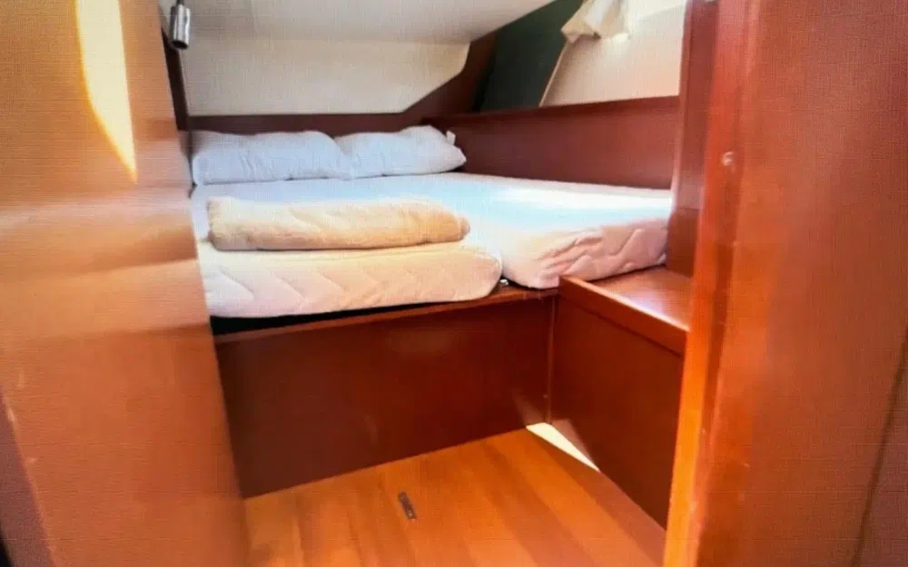 slider 15 Beneteau Oceanis 45