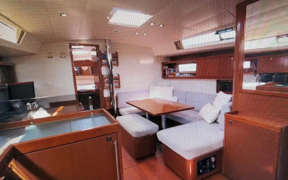 slider 8 Beneteau Oceanis 45