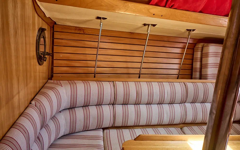 slider 17 Kirie Feeling 960