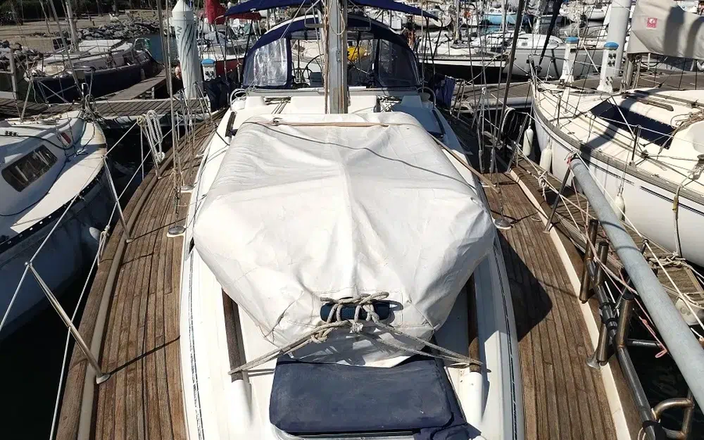 slider 10 Beneteau Oceanis 411 Celebration Performance