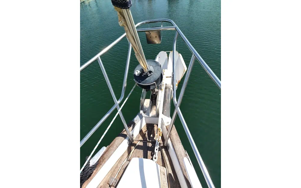 slider 14 Beneteau Oceanis 411 Celebration Performance