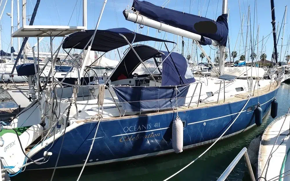 slider 0 Beneteau Oceanis 411 Celebration Performance