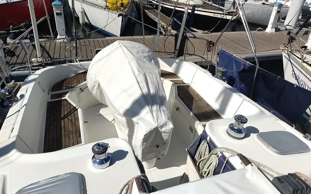 slider 21 Beneteau Oceanis 411 Celebration Performance