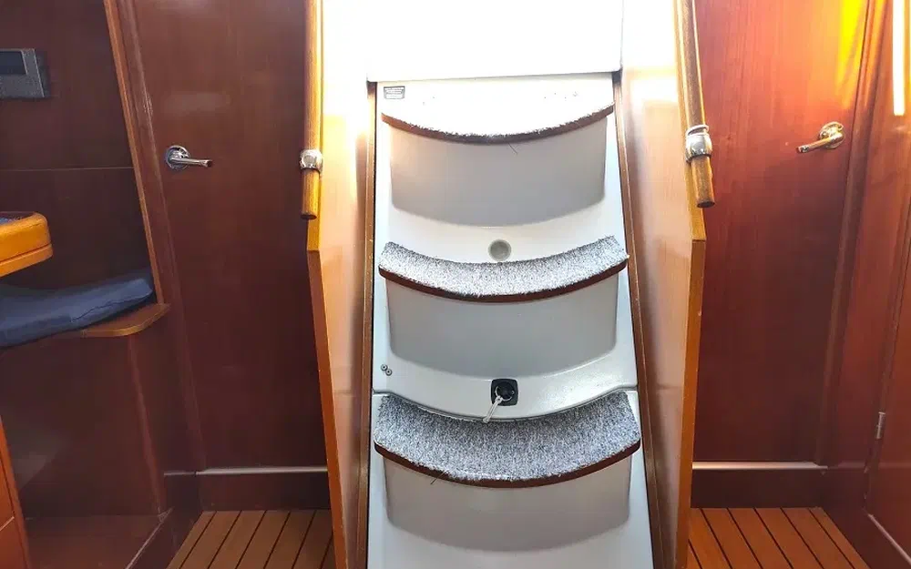 slider 54 Beneteau Oceanis 411 Celebration Performance