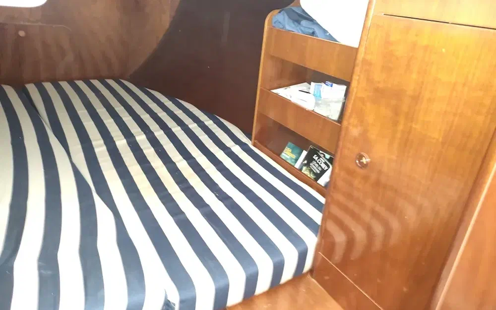 slider 56 Beneteau Oceanis 411 Celebration Performance