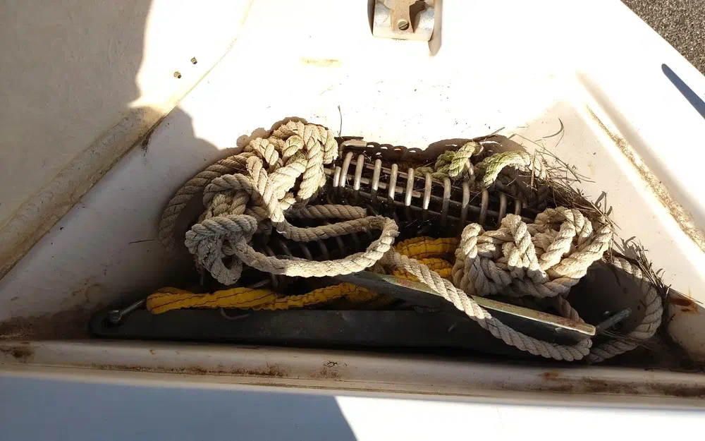 slider 7 Beneteau Oceanis 411 Celebration Performance