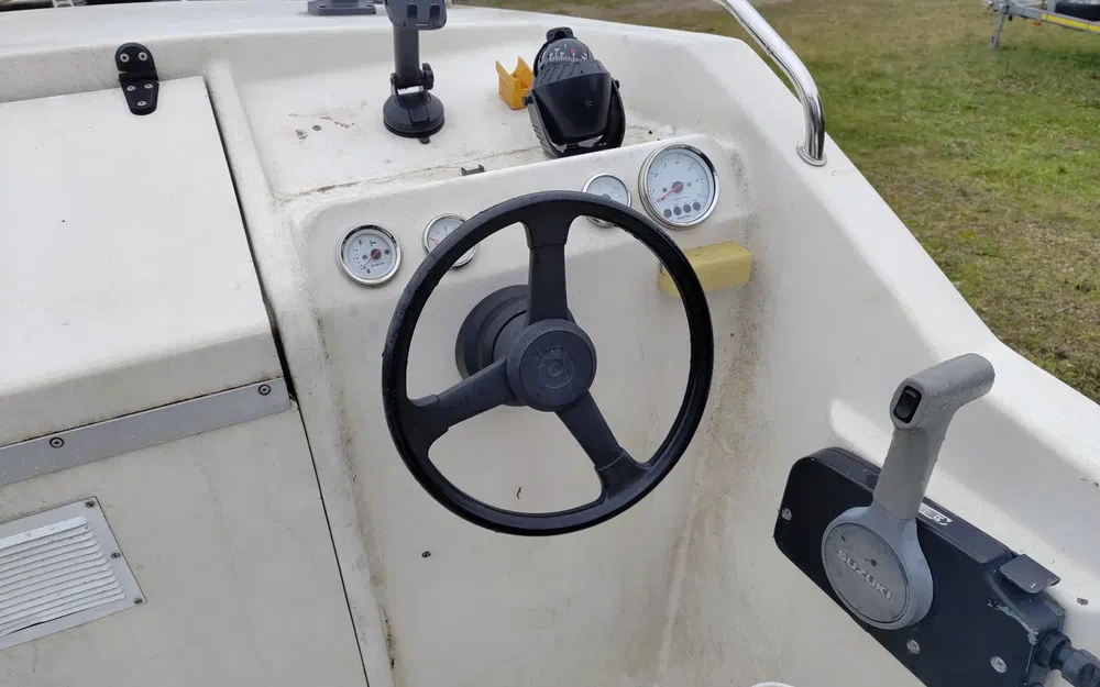 slider 6 Jouandoudet Guppy 500