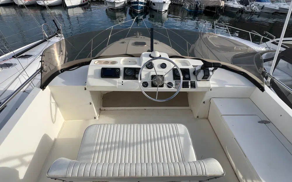 slider 20 Fairline 36 Sedan