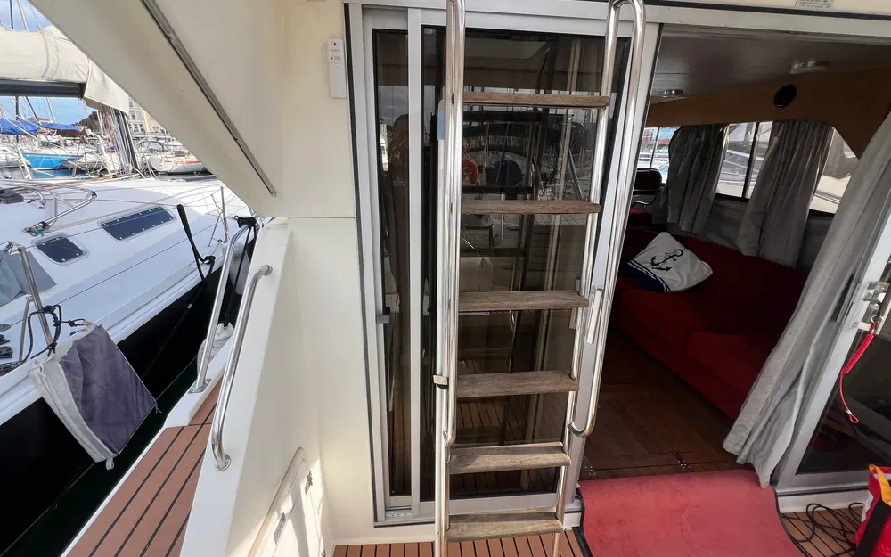 slider 32 Fairline 36 Sedan