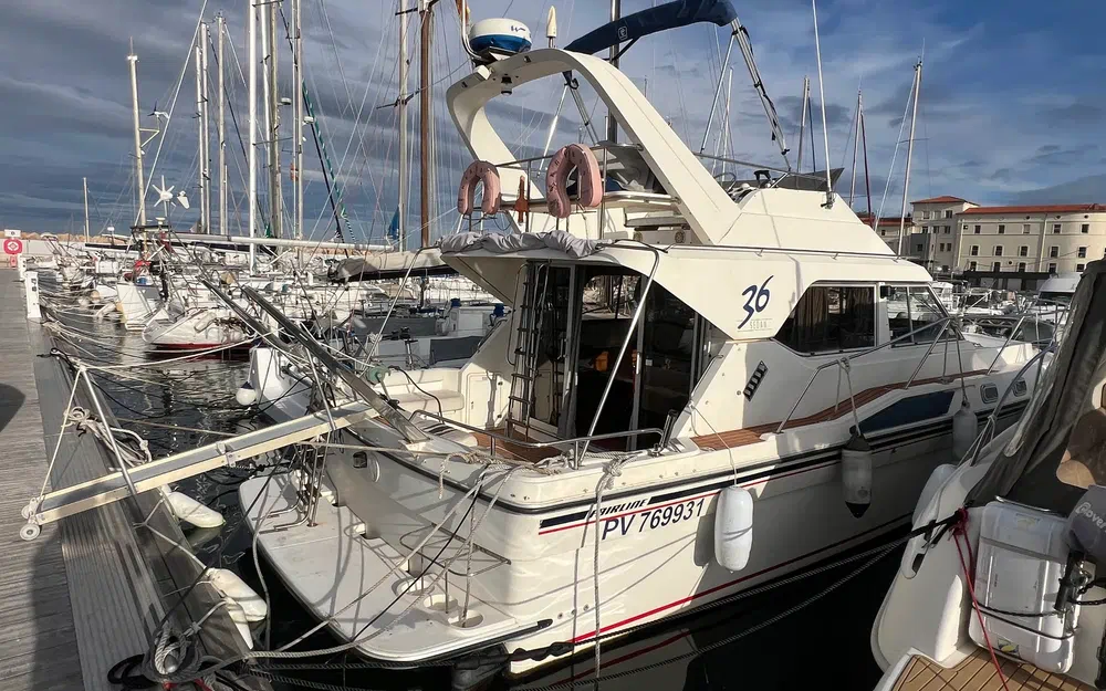 slider 2 Fairline 36 Sedan