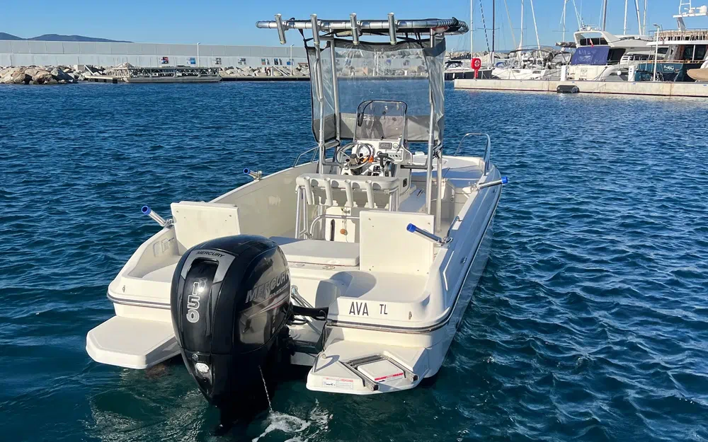 slider 27 Bayliner CC7