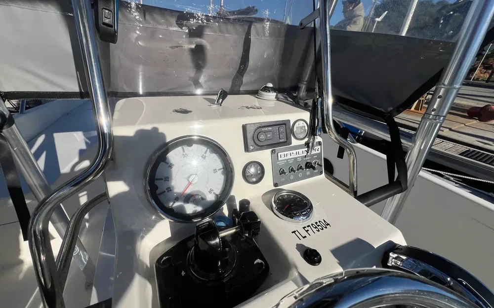 slider 7 Bayliner CC7