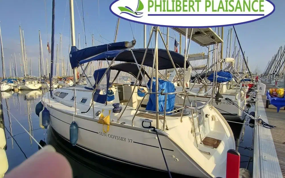 slider 0 Jeanneau Sun Odyssey 37